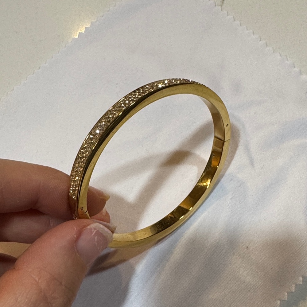 Henri Bendel Yellow Gold Crystal Bangle Bracelet